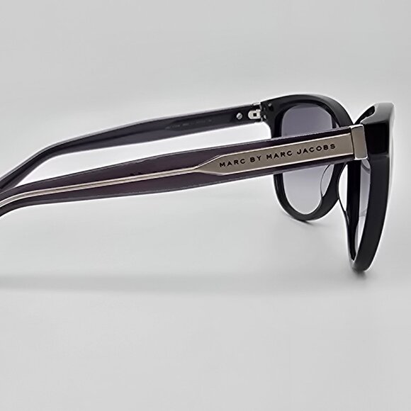 Marc Jacobs MMJ411/S Black Frame Grey Gradient Lens Cat Eye Sunglasses w/ Case - Picture 6 of 16